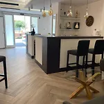 Bonsai Hotel